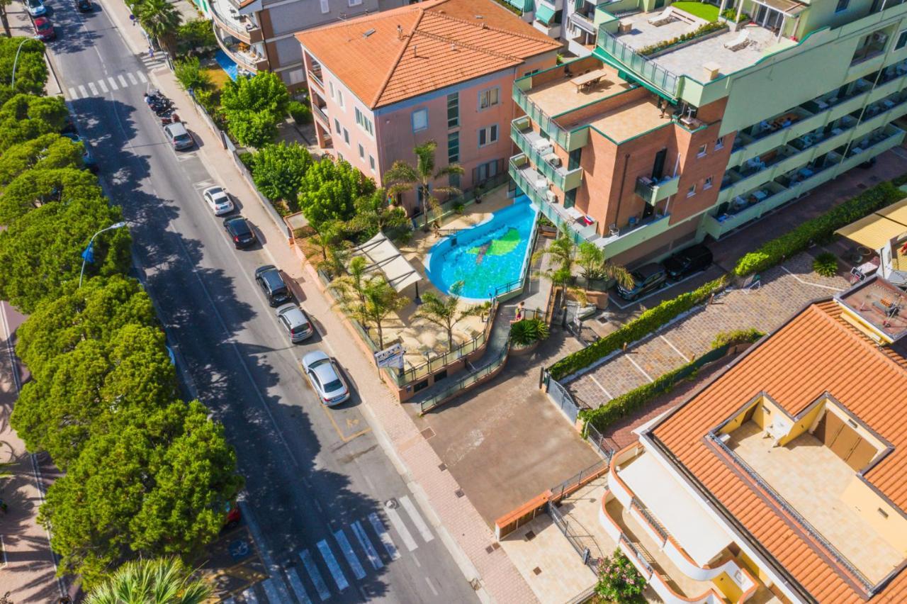 Aparthotel Playa 3*
